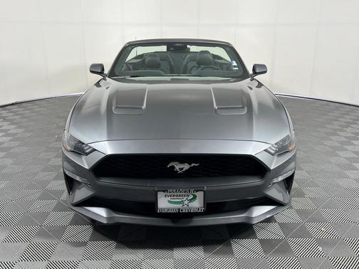 2022 Ford Mustang EcoBoost Premium