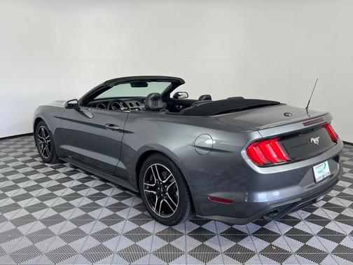 2022 Ford Mustang EcoBoost Premium