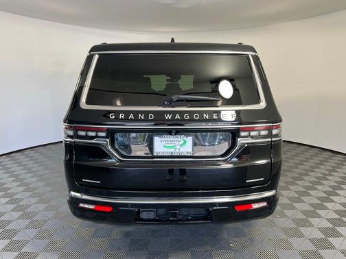 2023 Jeep Grand Wagoneer Series II