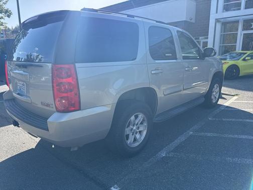 2008 GMC Yukon SLE