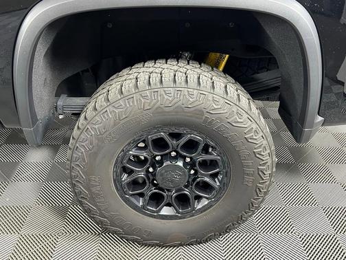 2024 Chevrolet Silverado 2500 ZR2