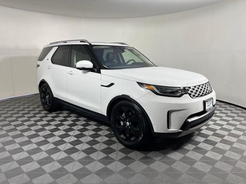 2022 Land Rover Discovery P300 S