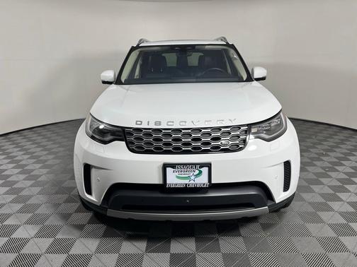 2022 Land Rover Discovery P300 S