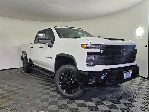 2026 Chevrolet Silverado 2500 Custom