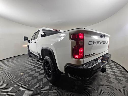 2026 Chevrolet Silverado 2500 Custom