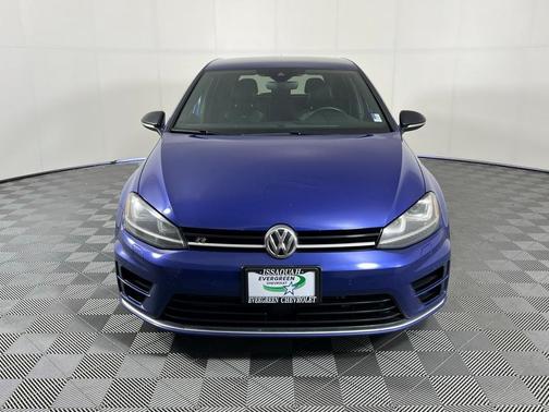 2017 Volkswagen Golf R 4-Door