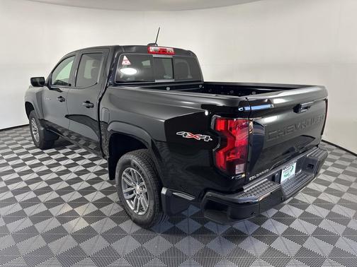 2025 Chevrolet Colorado LT