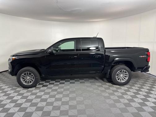 2025 Chevrolet Colorado LT