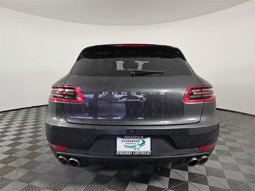 2017 Porsche Macan S