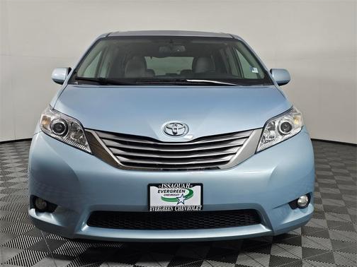 2016 Toyota Sienna XLE Premium