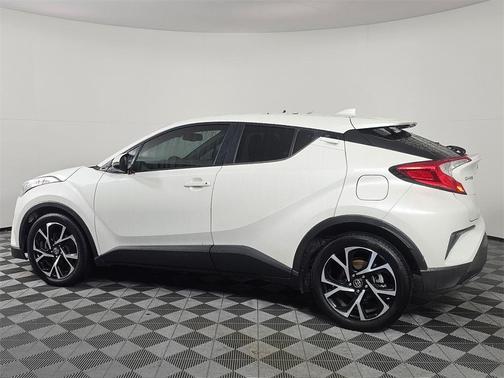 2018 Toyota C-HR XLE Premium