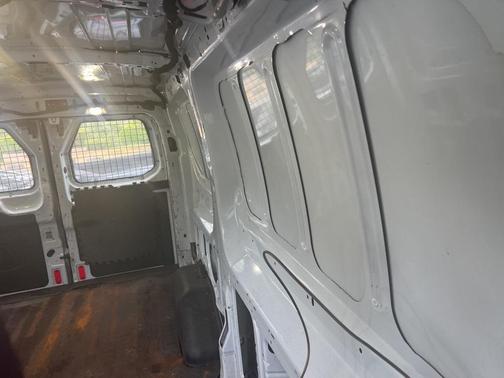 2017 Ford Transit-250 Base