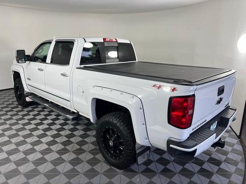 2017 Chevrolet Silverado 2500 High Country