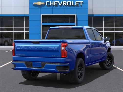 2025 Chevrolet Silverado 1500 Custom