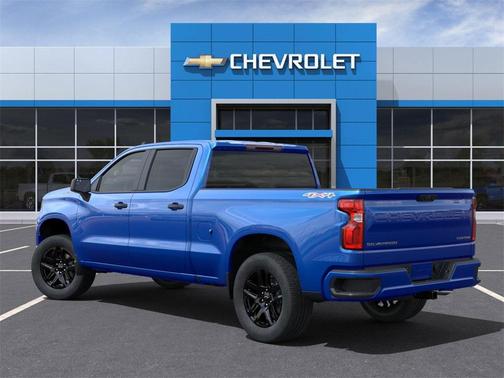 2025 Chevrolet Silverado 1500 Custom