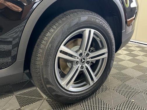 2022 Mercedes-Benz GLC 300 Base 4MATIC