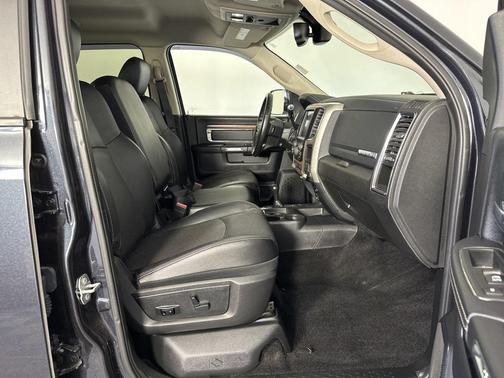 2017 RAM 2500 Laramie