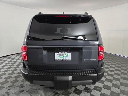 UNDERGROUND 2024 Toyota Land Cruiser