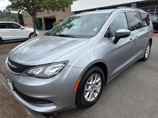 2021 Chrysler Voyager LXI