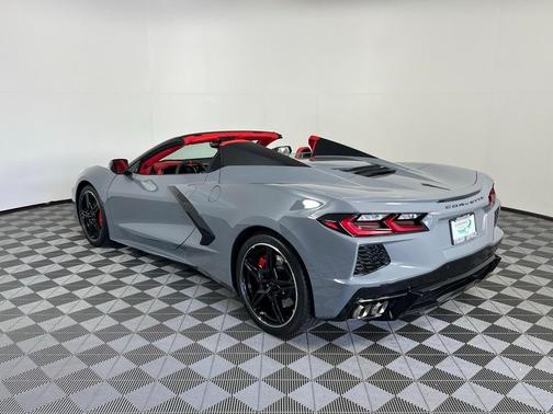 2025 Chevrolet Corvette Stingray w/3LT
