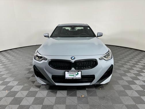 2024 BMW 230 i xDrive