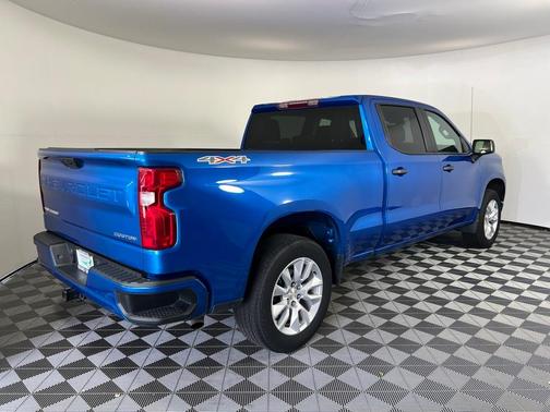 2022 Chevrolet Silverado 1500 Custom