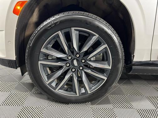 2022 Cadillac Escalade ESV Sport Platinum