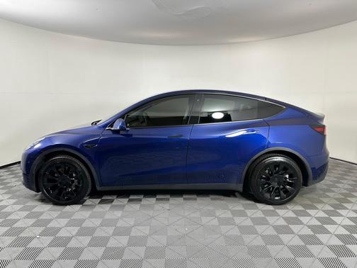 2020 Tesla Model Y Long Range