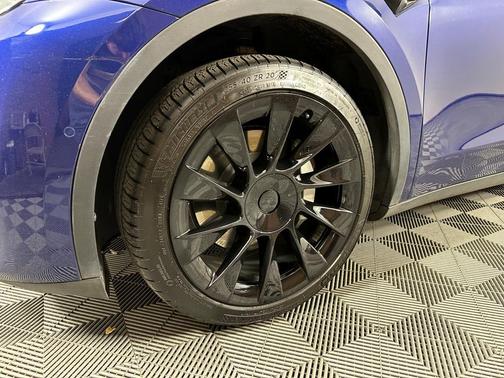 2020 Tesla Model Y Long Range