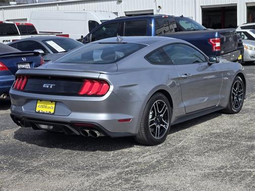 2022 Ford Mustang GT PREMIUM