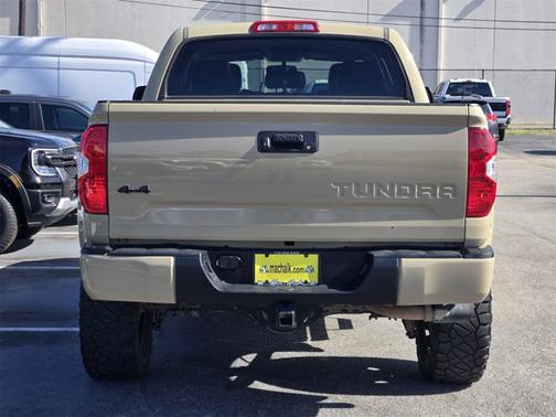 2017 Toyota Tundra SR5