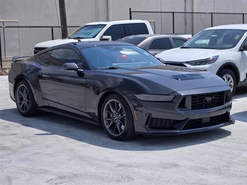 2024 Ford Mustang DARK HORSE