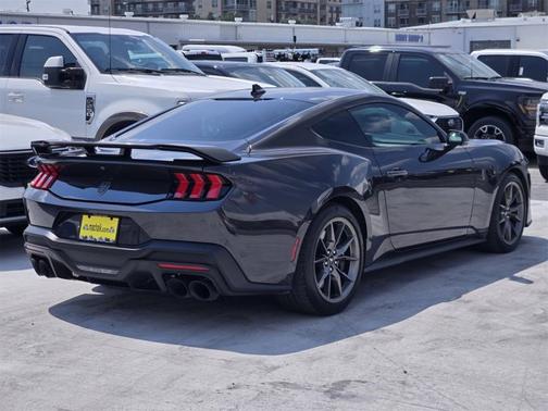 2024 Ford Mustang DARK HORSE