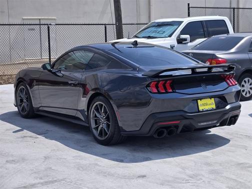 2024 Ford Mustang DARK HORSE