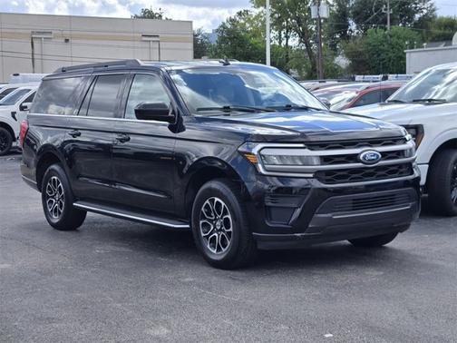 2022 Ford Expedition XLT