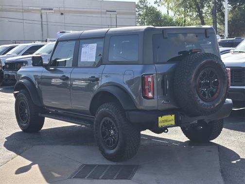 2024 Ford Bronco WILDTRAK