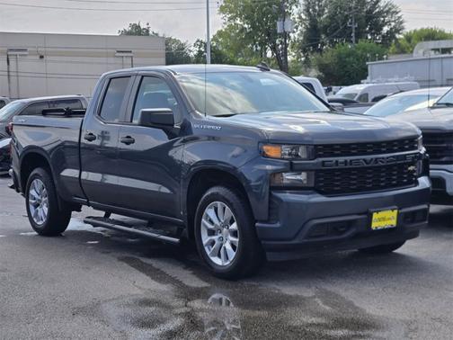 2020 Chevrolet Silverado 1500 CUSTOM