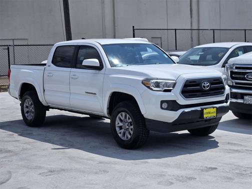 2017 Toyota Tacoma SR5