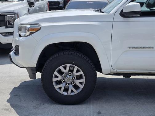 2017 Toyota Tacoma SR5