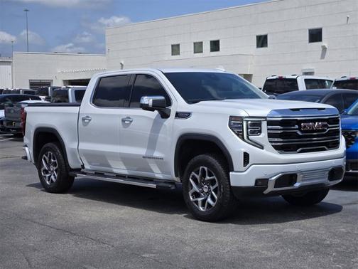2022 GMC Sierra 1500 SLT