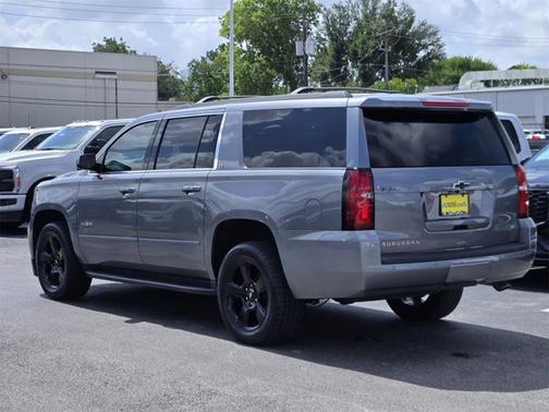 2020 Chevrolet Suburban LT