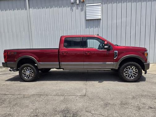 RUBY RED METALLIC 2019 Ford F-350 KING RANCH