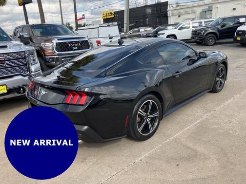 2024 Ford Mustang ECOBOOST