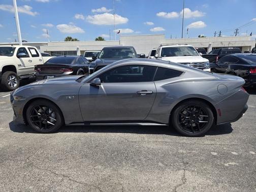 CARBONIZED GRAY METALLIC 2026 Ford Mustang GT