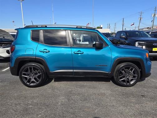 2021 Jeep Renegade LATITUDE