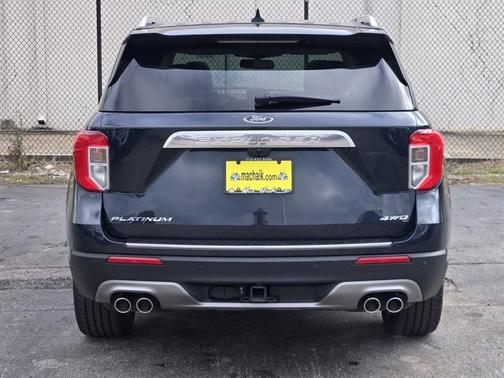 2022 Ford Explorer PLATINUM