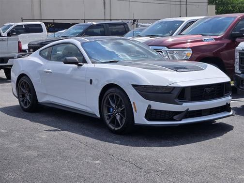 2024 Ford Mustang DARK HORSE