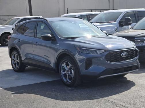 2025 Ford Escape ST-LINE