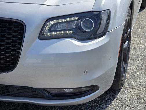2021 Chrysler 300 S