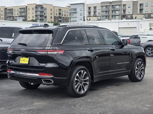 2023 Jeep Grand Cherokee OVERLAND